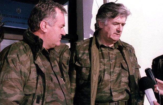 Ratko Mladic i Radovan Karadzic